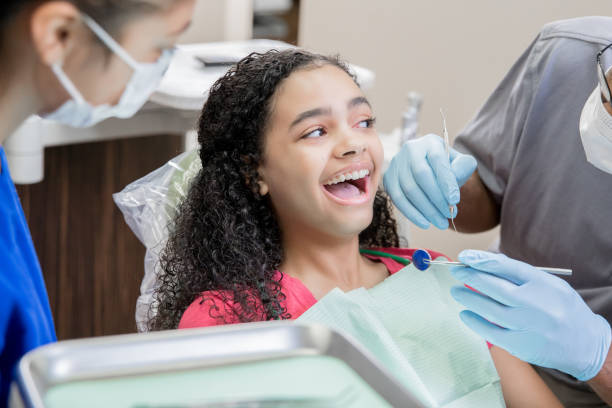 Best Dentist Open on Weekends  in St Regis Park, KY